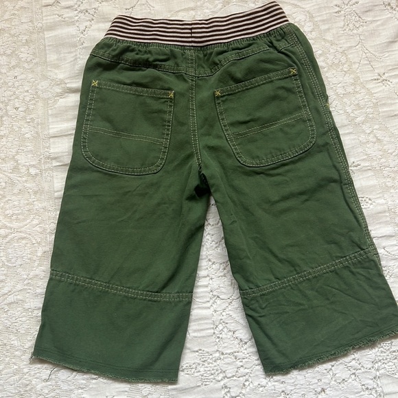 Mini Boden Shorts - Picture 2 of 6